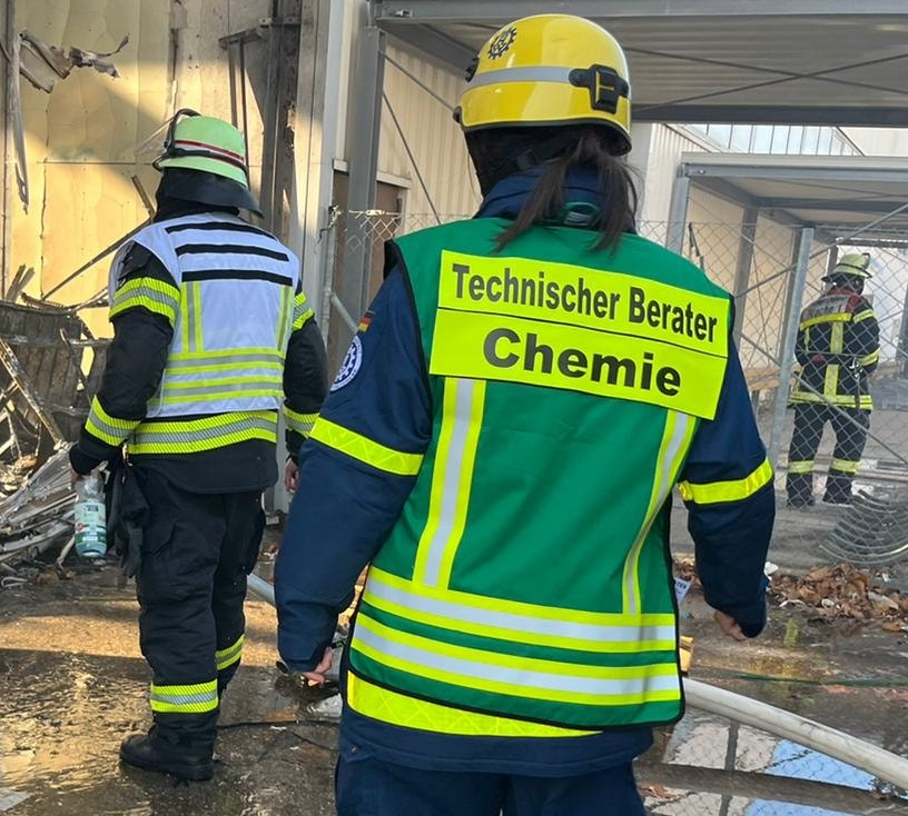 EINSATZ: Unterstützung bei Großbrand in Mombach