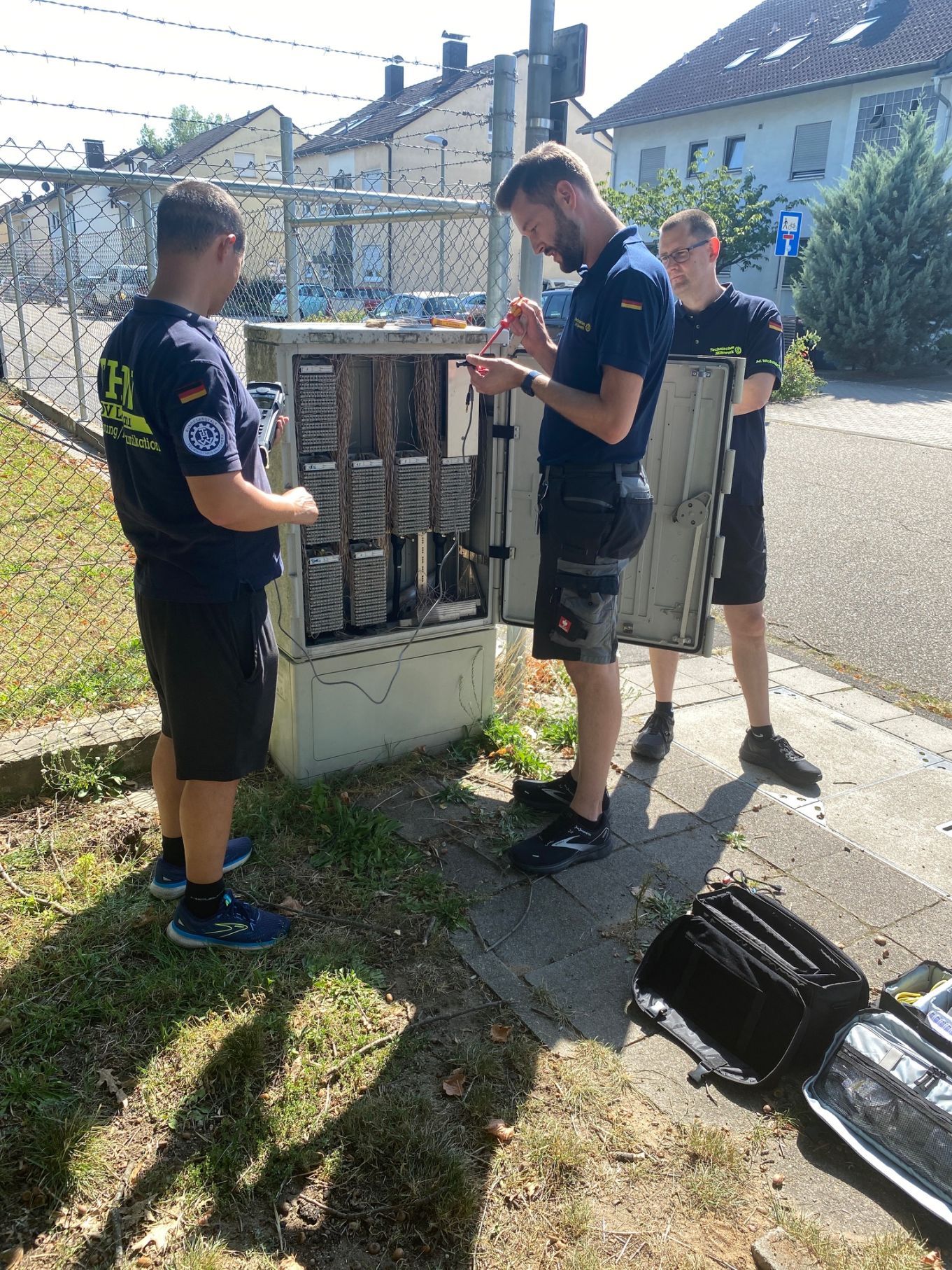 Ausbildung an einem Verteilerkasten